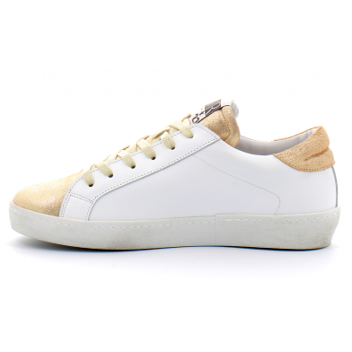 Basket mode basse à lacet pour femme Catri blanc-or 4913k