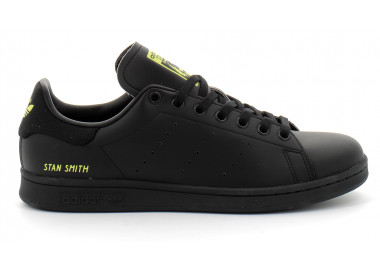 adidas chaussure stan smith noir fluo jaune h00326---- 100,00 €