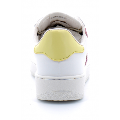 Baskets basses à lacets pour femme 1258201 rosa