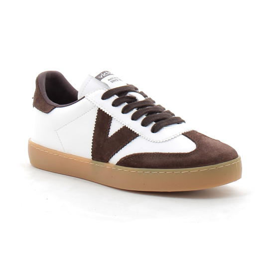 Baskets blanches unisexes chocolat