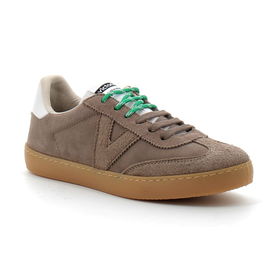 Baskets pour femme avec double cordon et semelle caramel vison